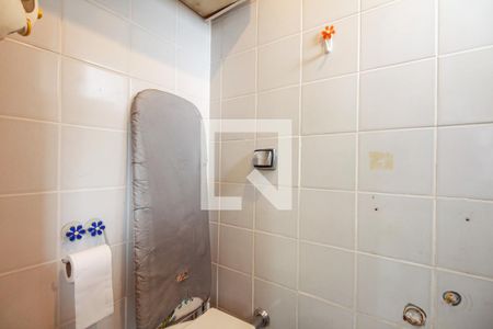 Apartamento à venda com 72m², 2 quartos e 1 vagaBanheiro de serviço 