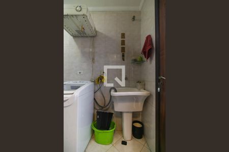 Casa de condomínio à venda com 157m², 3 quartos e 2 vagasÁrea de Serviço