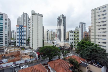 Varanda de apartamento à venda com 2 quartos, 63m² em Moema, São Paulo
