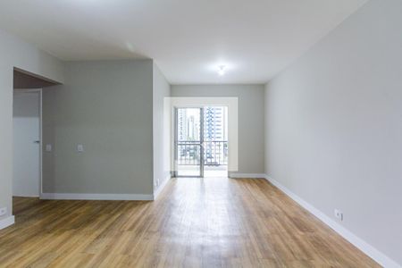 Sala de apartamento à venda com 2 quartos, 63m² em Moema, São Paulo
