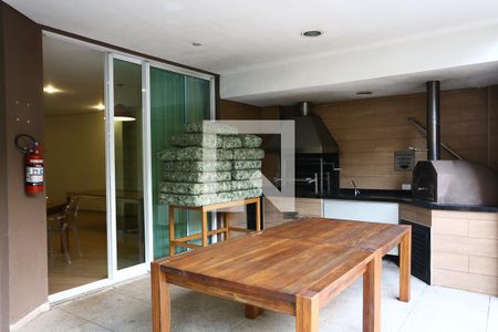 Apartamento à venda com 172m², 3 quartos e 3 vagasÁrea comum - Churrasqueira