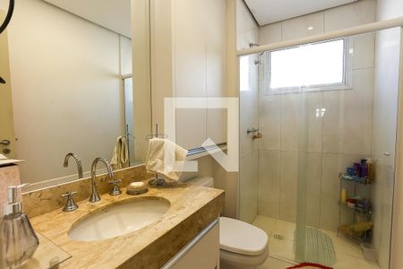 Apartamento à venda com 172m², 3 quartos e 3 vagasBanheiro da Suíte 2