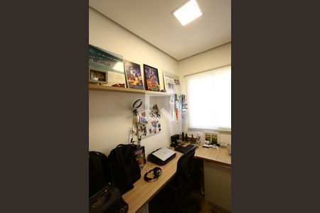 Apartamento à venda com 172m², 3 quartos e 3 vagasEscritório da Suíte 2