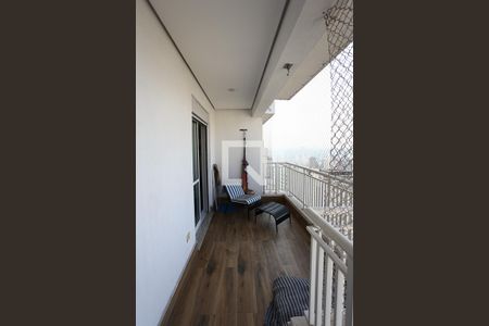 Apartamento à venda com 172m², 3 quartos e 3 vagasVaranda do Quarto 1