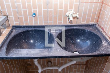 Casa à venda com 250m², 7 quartos e 2 vagasDetalhe da area de serviço