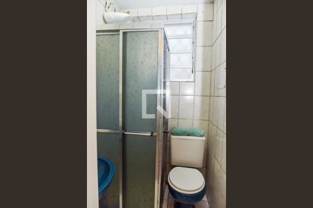 Banheiro de apartamento à venda com 1 quarto, 35m² em Bela Vista, Porto Alegre
