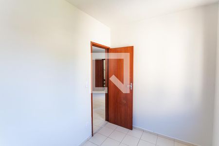 Quarto 2 de apartamento para alugar com 2 quartos, 55m² em Santa Efigênia, Belo Horizonte