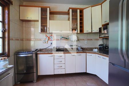 Cozinha de casa à venda com 4 quartos, 400m² em Jardim Itu, Porto Alegre