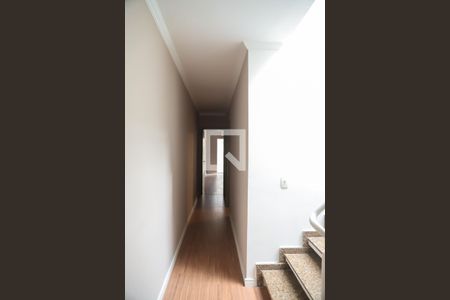 Casa à venda com 270m², 3 quartos e 4 vagas Casa à venda com 270m², 3 quartos e 4 vagasCorredor dos quartos