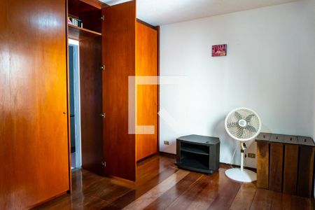 Suíte de casa à venda com 5 quartos, 173m² em Parque Jabaquara, São Paulo
