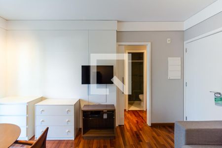 Sala/Cozinha de apartamento à venda com 1 quarto, 43m² em Vila Olímpia, São Paulo