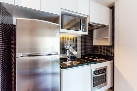 Sala/Cozinha de apartamento à venda com 1 quarto, 43m² em Vila Olímpia, São Paulo