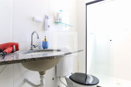 Apartamento para alugar com 74m², 2 quartos e 1 vagaBanheiro