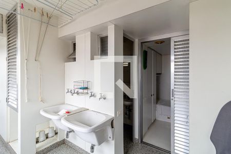 Apartamento à venda com 408m², 3 quartos e 5 vagasLavanderia