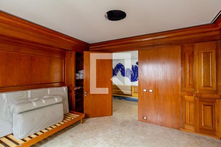 Apartamento à venda com 408m², 3 quartos e 5 vagasQuarto 3