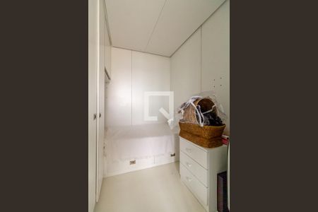 Apartamento à venda com 408m², 3 quartos e 5 vagasQuarto de Serviço