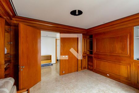 Apartamento à venda com 408m², 3 quartos e 5 vagasQuarto 3