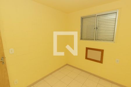 Quarto 2 de apartamento à venda com 2 quartos, 42m² em Rubem Berta, Porto Alegre