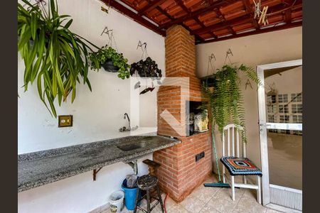 Casa para alugar com 300m², 5 quartos e 5 vagasChurrasqueira