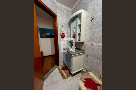 Casa para alugar com 300m², 5 quartos e 5 vagasBanheiro da Suíte 2