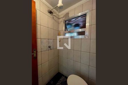 Casa para alugar com 300m², 5 quartos e 5 vagasBanheiro 2