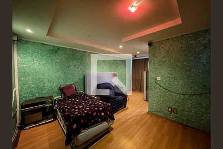 Casa para alugar com 300m², 5 quartos e 5 vagasSala de Tv