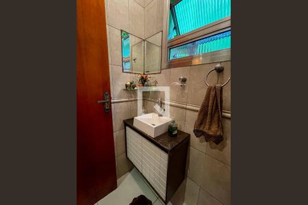 Casa para alugar com 300m², 5 quartos e 5 vagasLavabo