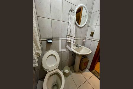 Casa para alugar com 300m², 5 quartos e 5 vagasBanheiro 3
