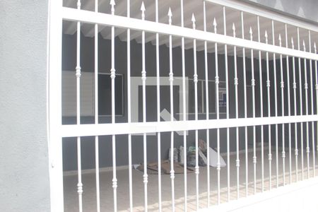 Casa à venda com 140m², 3 quartos e 3 vagasFachada