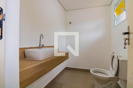 Lavabo de casa para alugar com 2 quartos, 150m² em Planalto Paulista, São Paulo