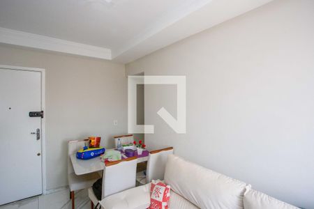 Sala de apartamento para alugar com 2 quartos, 43m² em Canhema, Diadema