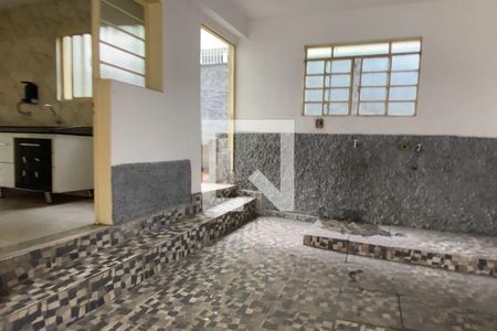 Casa à venda com 240m², 4 quartos e 3 vagasÁrea de Serviço