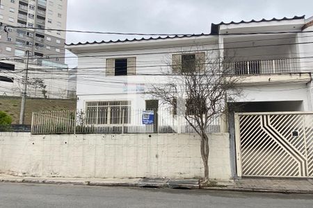 Casa à venda com 240m², 4 quartos e 3 vagasFachada