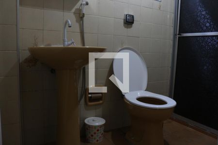 Casa para alugar com 80m², 2 quartos e sem vagaBanheiro 1