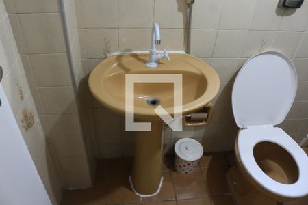 Casa para alugar com 80m², 2 quartos e sem vagaBanheiro 1