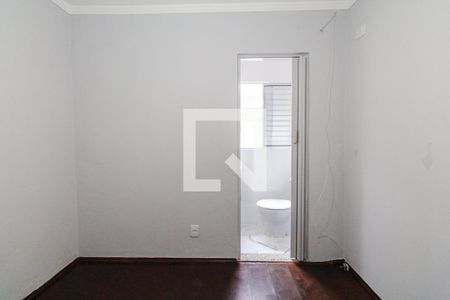Sala/Quarto de casa para alugar com 1 quarto, 20m² em Chácara Seis de Outubro, São Paulo