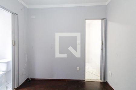 Sala/Quarto de casa para alugar com 1 quarto, 20m² em Chácara Seis de Outubro, São Paulo