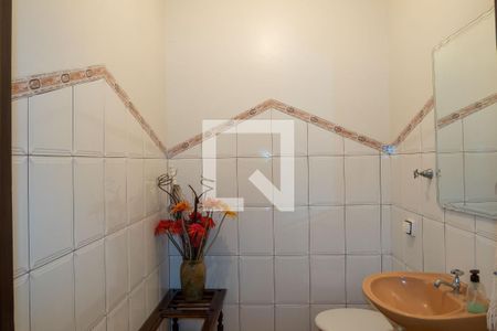 Casa de condomínio para alugar com 16m², 6 quartos e 5 vagasLavabo