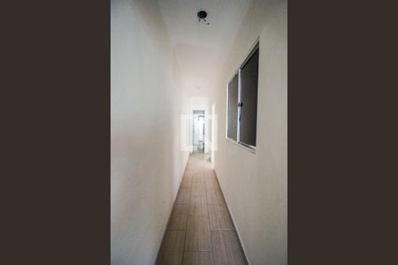 Casa à venda com 98m², 3 quartos e 2 vagas Casa à venda com 98m², 3 quartos e 2 vagasCorredor