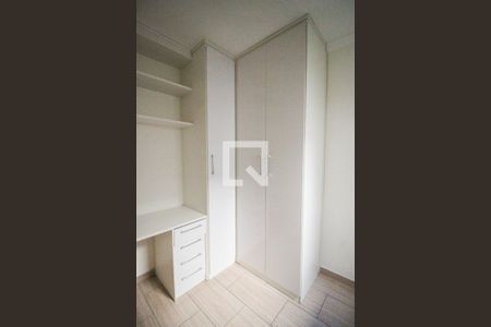 Casa à venda com 98m², 3 quartos e 2 vagas Casa à venda com 98m², 3 quartos e 2 vagasQuarto 1Quarto 2