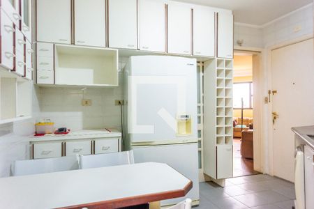 Apartamento à venda com 116m², 3 quartos e 2 vagasCozinha