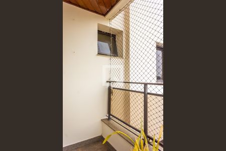 Sacada de apartamento à venda com 3 quartos, 116m² em Vila Bertioga, São Paulo