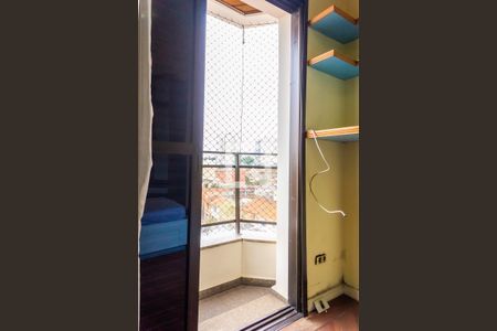 Apartamento à venda com 116m², 3 quartos e 2 vagasSacada do Quarto 2