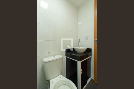 Apartamento para alugar com 45m², 2 quartos e 1 vaga Apartamento para alugar com 45m², 2 quartos e 1 vagaBanheiro