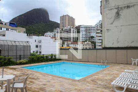 Apartamento para alugar com 60m², 1 quarto e 1 vagaÁrea comum - Piscina