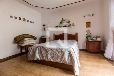 Casa de condomínio à venda com 350m², 5 quartos e sem vagaSuíte master