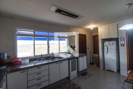 Casa de condomínio à venda com 350m², 5 quartos e sem vagaCozinha