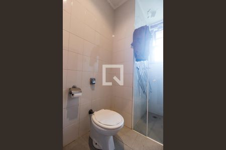 Casa de condomínio à venda com 350m², 5 quartos e sem vagaBanheiro de Serviço