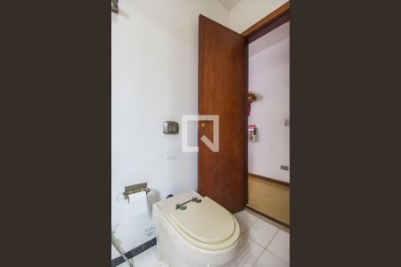 Casa de condomínio à venda com 350m², 5 quartos e sem vagaBanheiro da Suíte 2