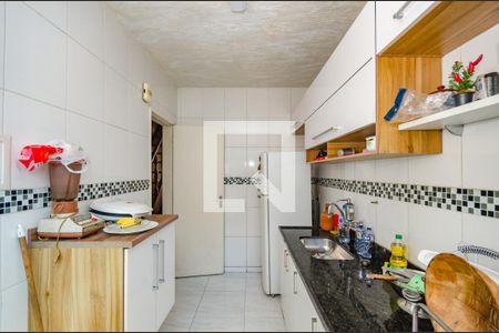Apartamento à venda com 99m², 2 quartos e 1 vagaCozinha